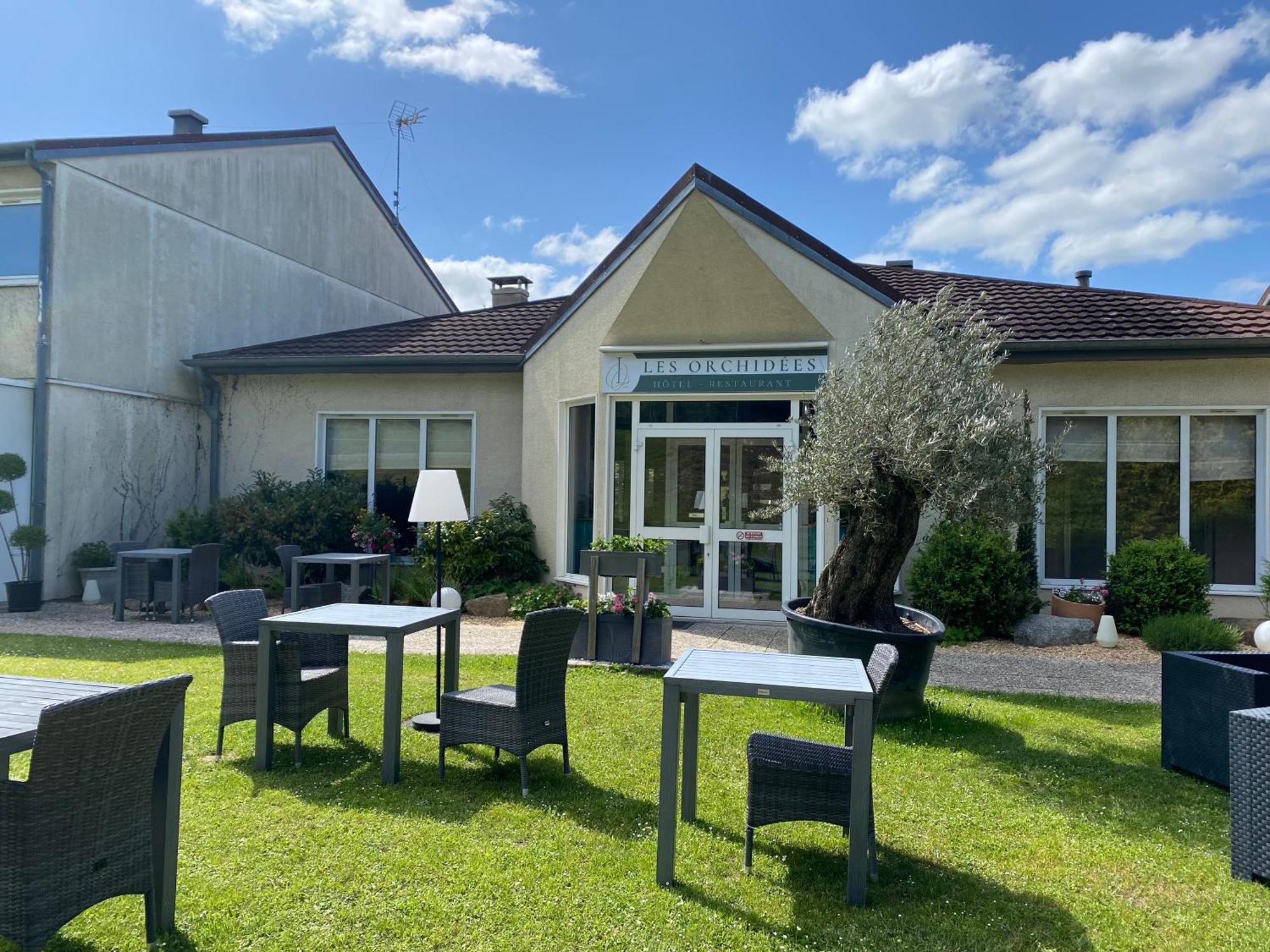 Les Orchidees , Hotel & Restaurant 默兹河畔凡尔登 外观 照片