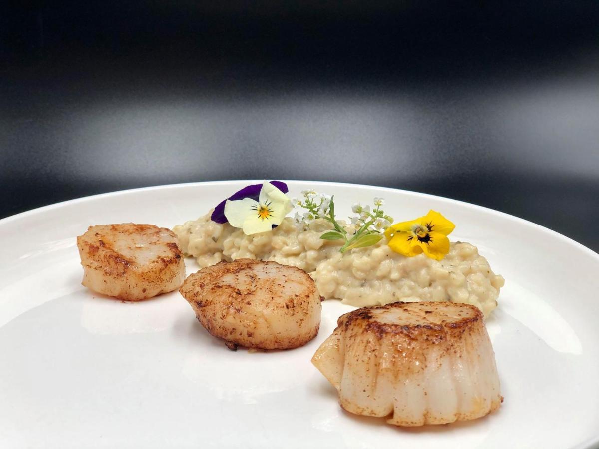 Les Orchidees , Hotel & Restaurant 默兹河畔凡尔登 外观 照片